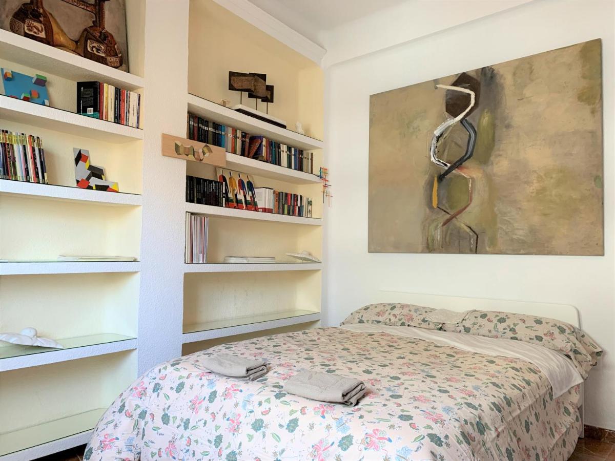 Wide And Traditional- 2Bd 1Bth- Gavidia Sevilla Exterior foto